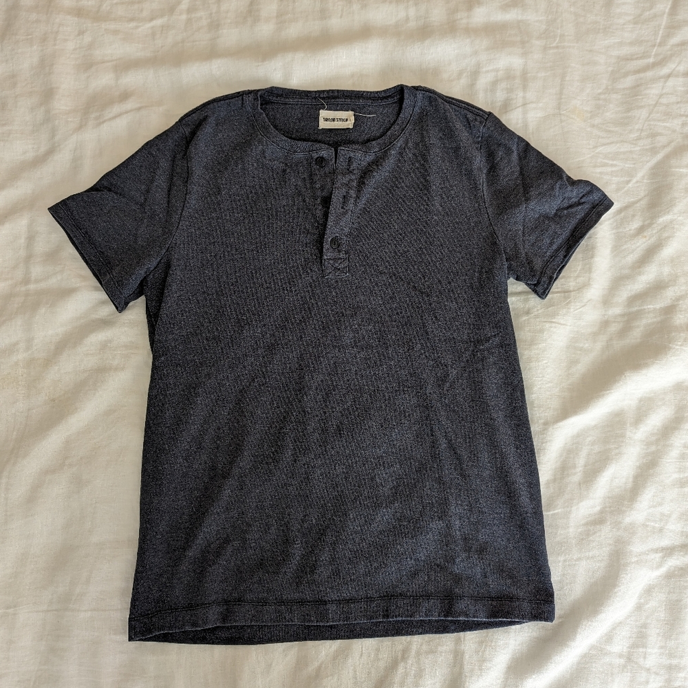 Short-Sleeve Heavy Bag Henley in Blue